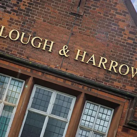 Western Plough And Harrow Hotel 4*
