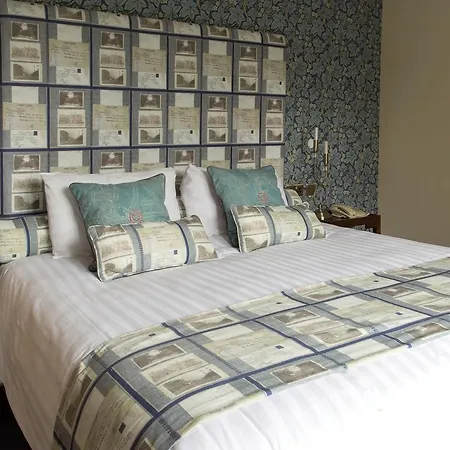 Hotel Western Plough And Harrow Birmingham
